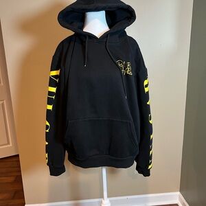 Vulgar Women's Black Hoodie Size Large Rich B**** Habbits